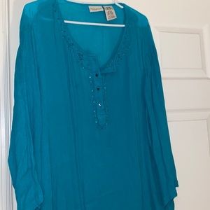Turquoise embellished neck tunic